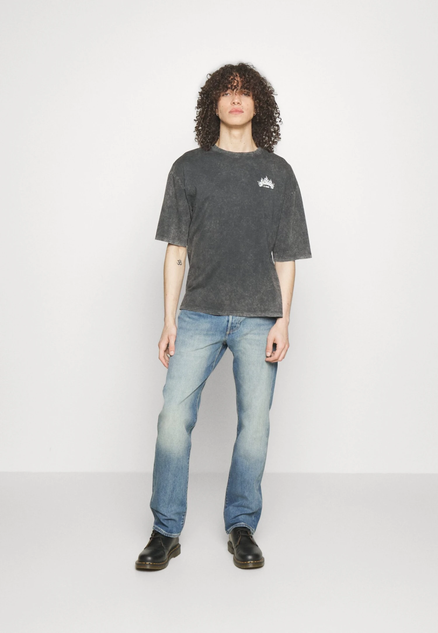 YOURTURN Skull Graphic Tee Unisex - T-Shirt Print - Mottled Black - Afbeelding 2