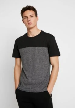 Pier One T-Shirt Print - Black